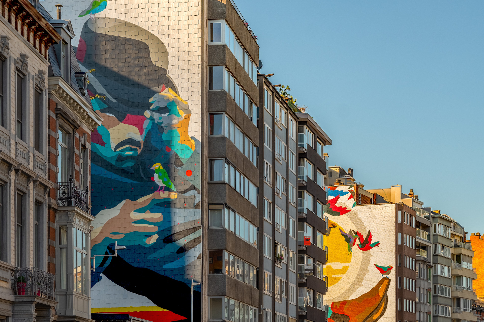 Oeuvre Street Art à Liège - L'Homme de la Meuse par Sozyone González