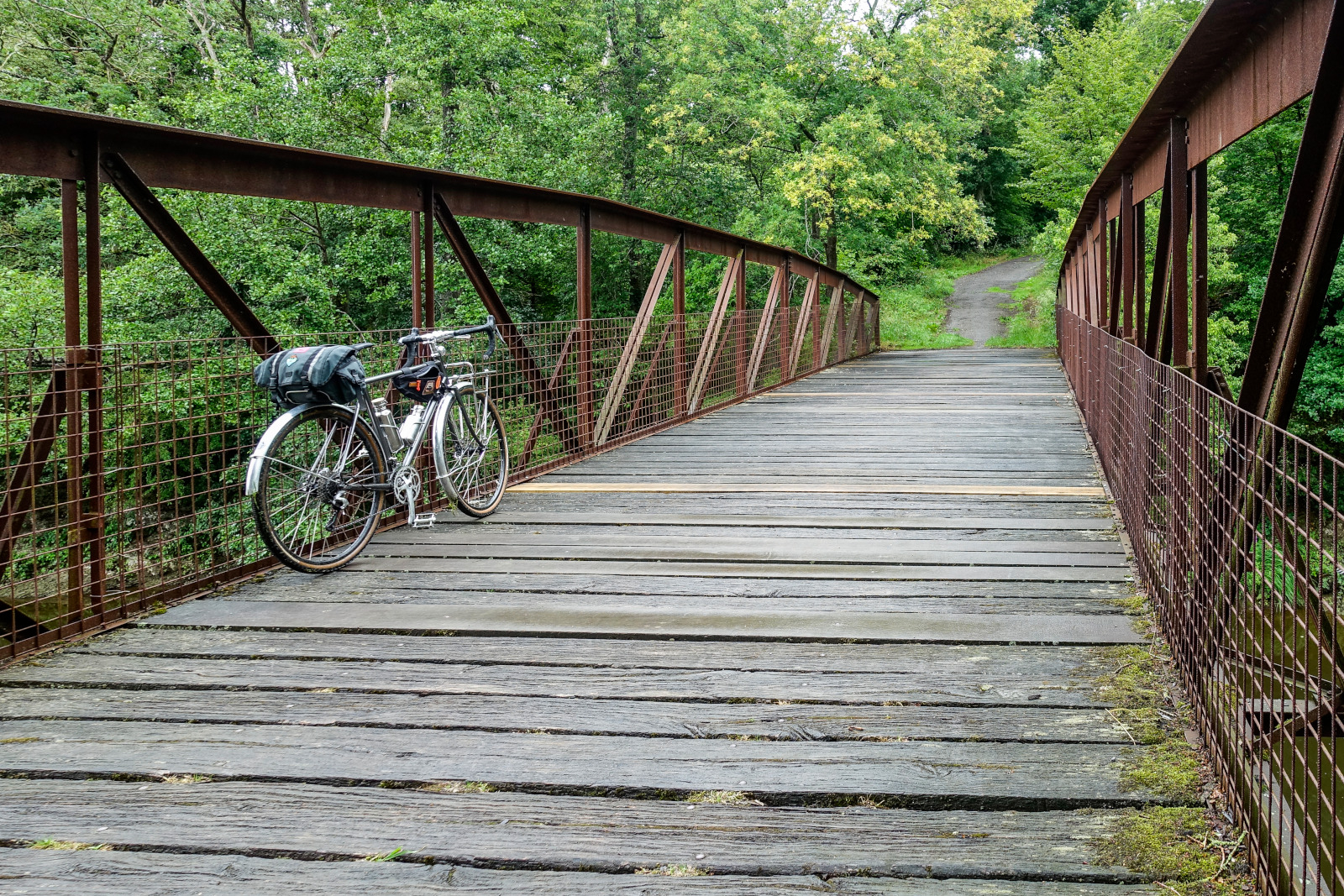 gravel bike pont Ourthe