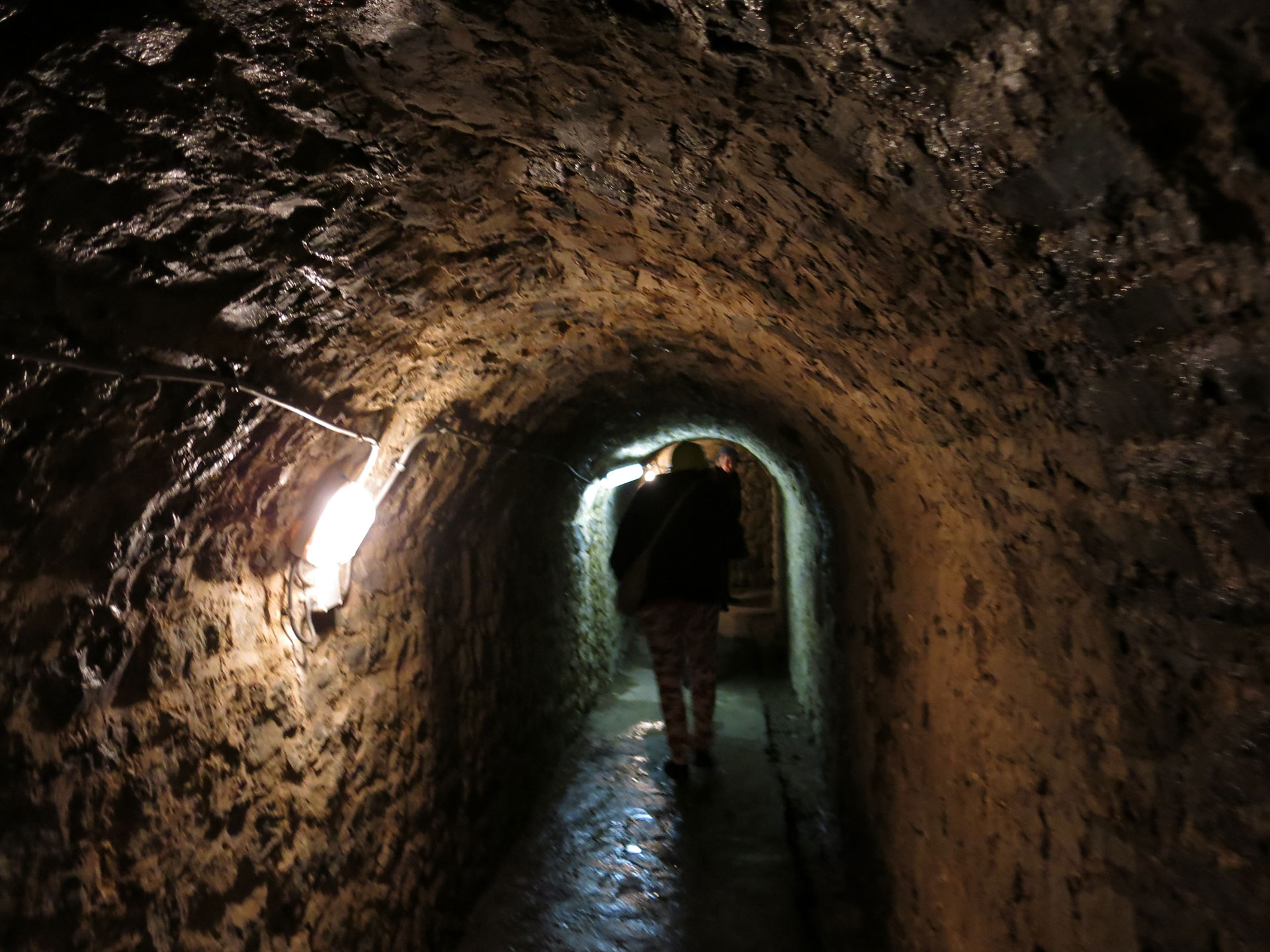 souterrains - Philippeville - XVIIe siècle - enceinte - bastions