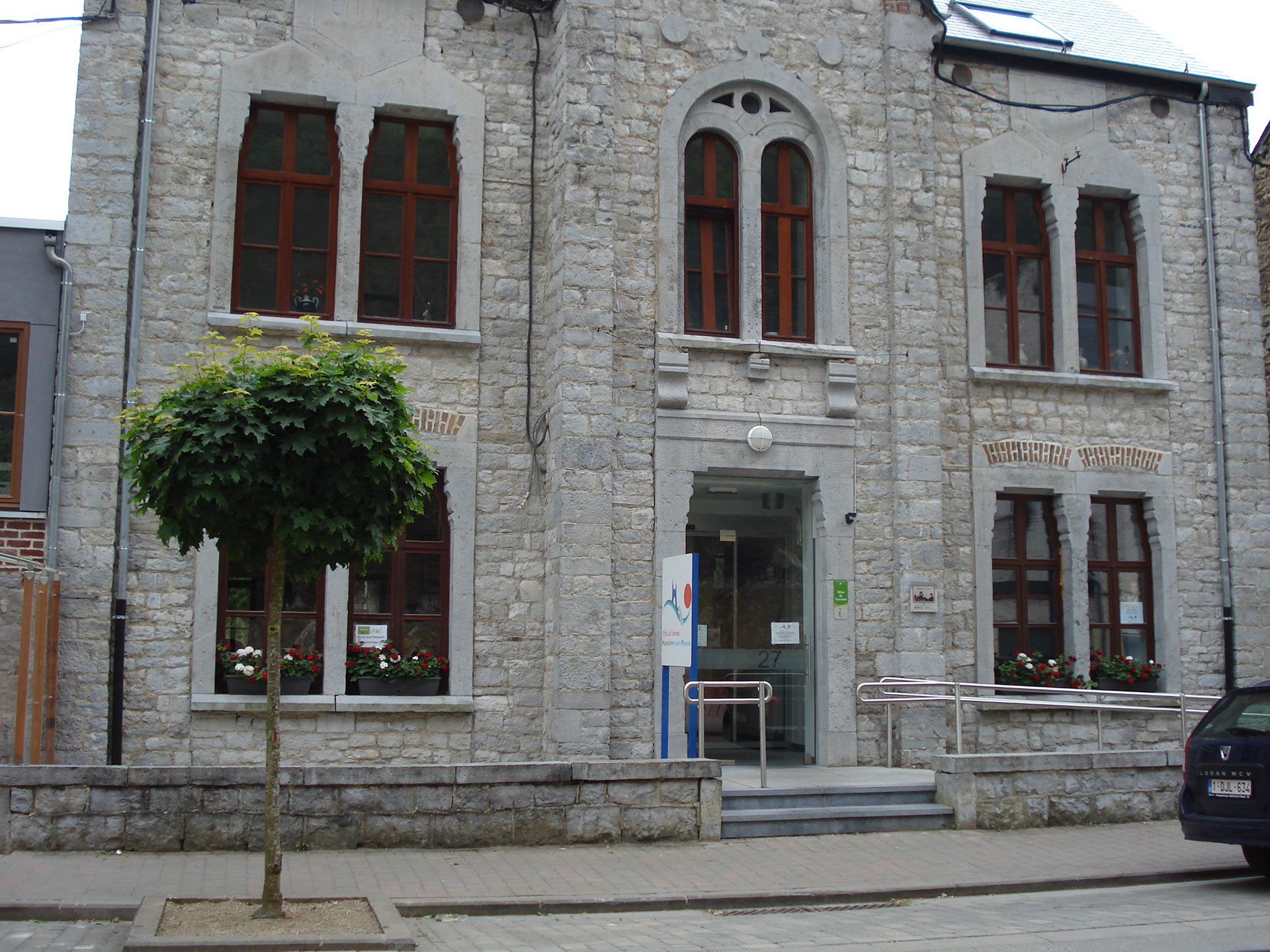 Office du Tourisme - Hastière-Sur-Meuse - bâtiment-