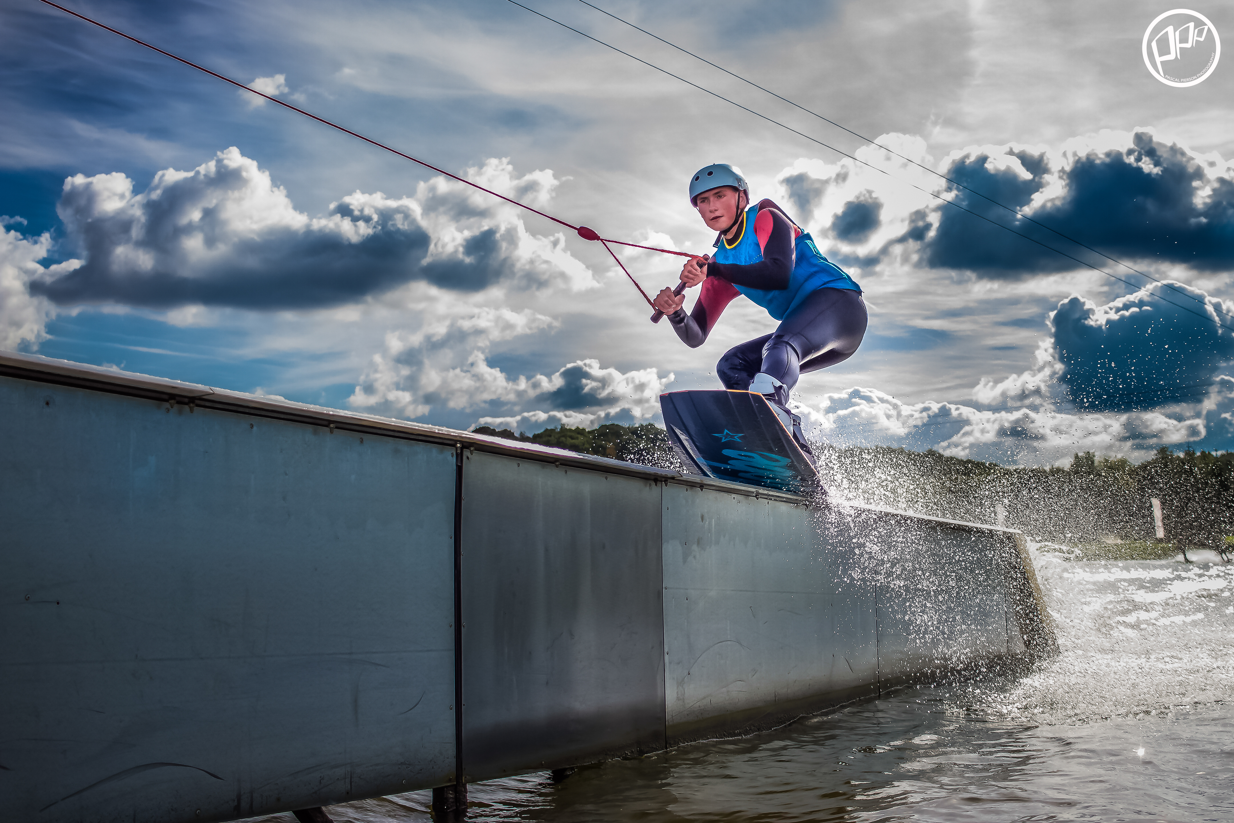 Give The Spin Cablepark, a waterski lift at the Eau d’Heure lakes, a try