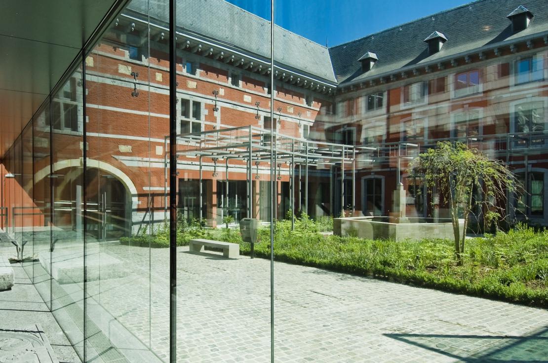 Cour intérieure du Grand Curtius à Liège
