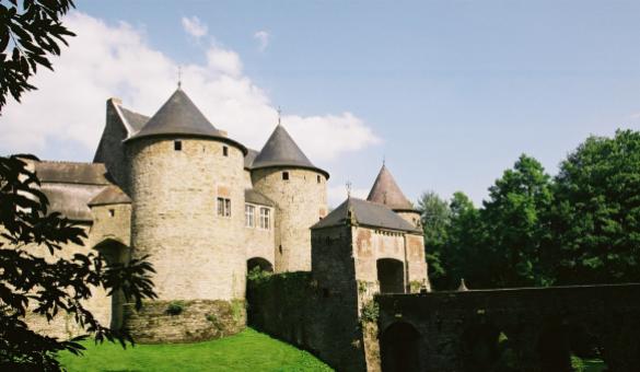 Château à Corroy-le-Château