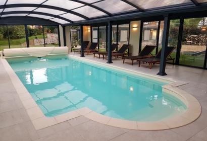 Swimming pool at the L'Albizia guest house in Libin | Wellness and table d'hôte