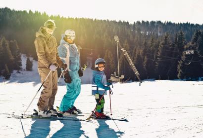 ski - famille - ski de fond - ski alpin - luge - snowboard