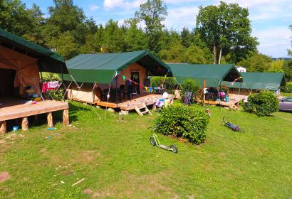 Camping en Wallonie - camp - campement - bivouac - aire touristique - nature - Le Roptai