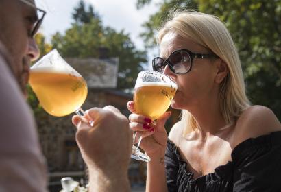 Malmedy - couple - Brasserie Bellevaux - bière