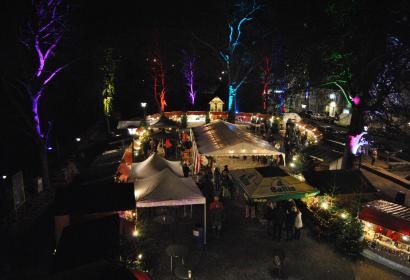 Visitors moving from chalet to chalet at the Rochefort Christmas market