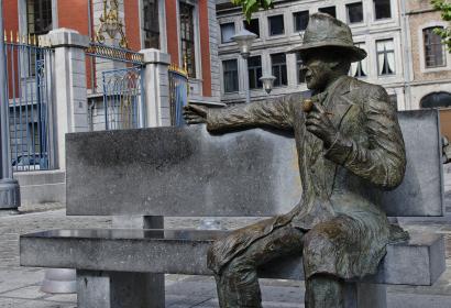 Statue - Georges Simenon - Liège