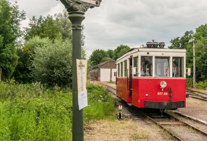 Ga aan boord van de toeristische tram van Aisne in Erezée