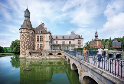 Discover the Château de Jehay, a stunning example of Mosane Renaissance style.