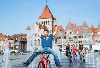 Tournai - Grand-Place - vélo - sport - détente 