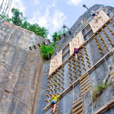 Click and climb, a 20 m high climbing wall at the the Adventure Valley Durbuy park